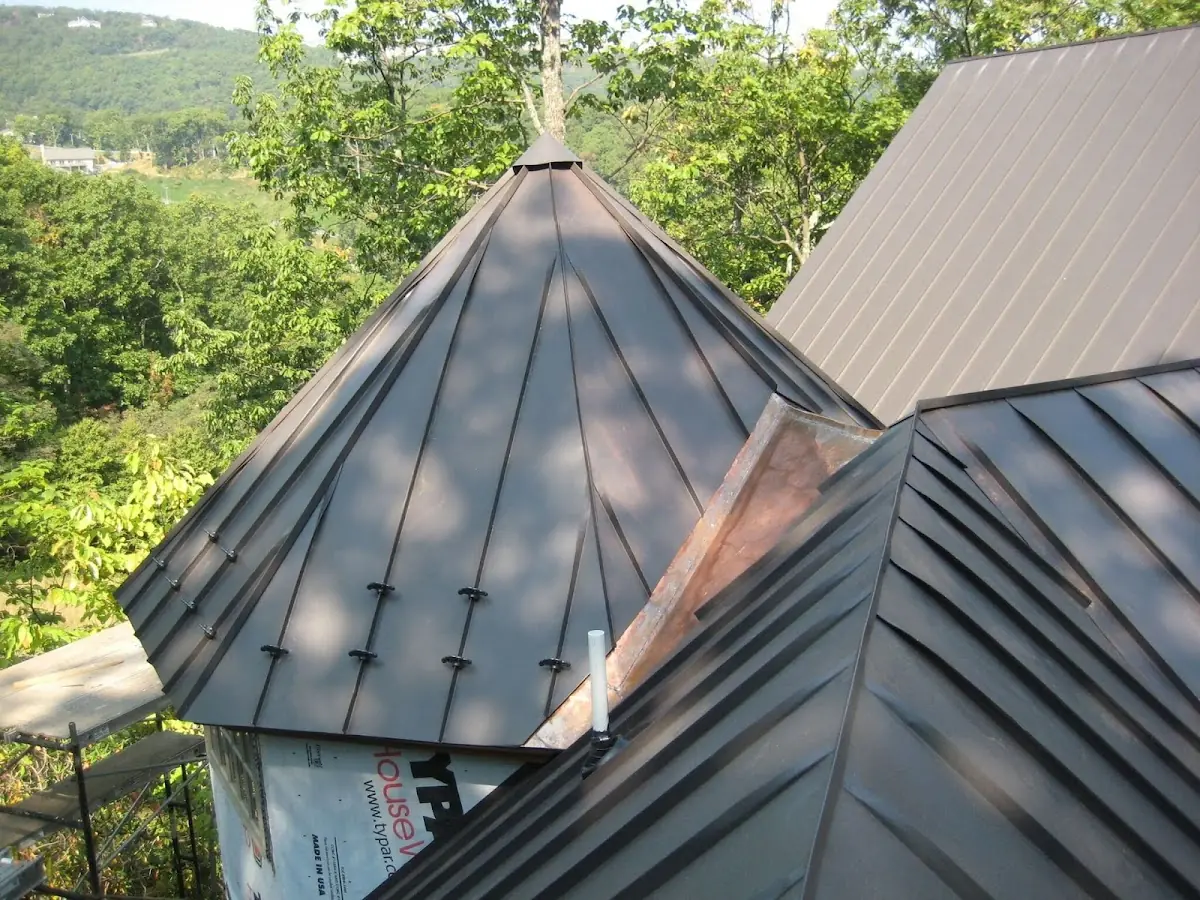 Professional Roof Tarp Installation by Craftsman Roofing in Sundance